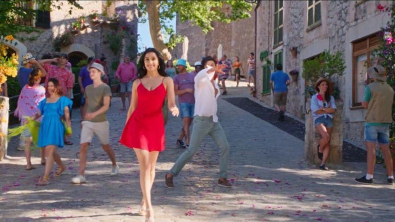 ‘Tere Pyaar Main’ has been shot in Spain and the stunning locations add the perfect tinge of fun and vibrancy to the song.
